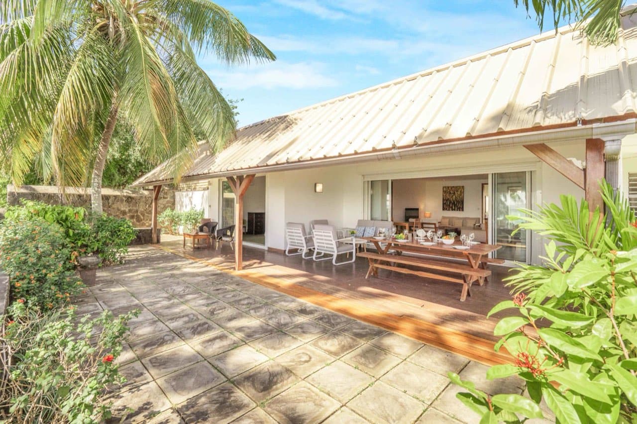 Family lagoon stay photo 2