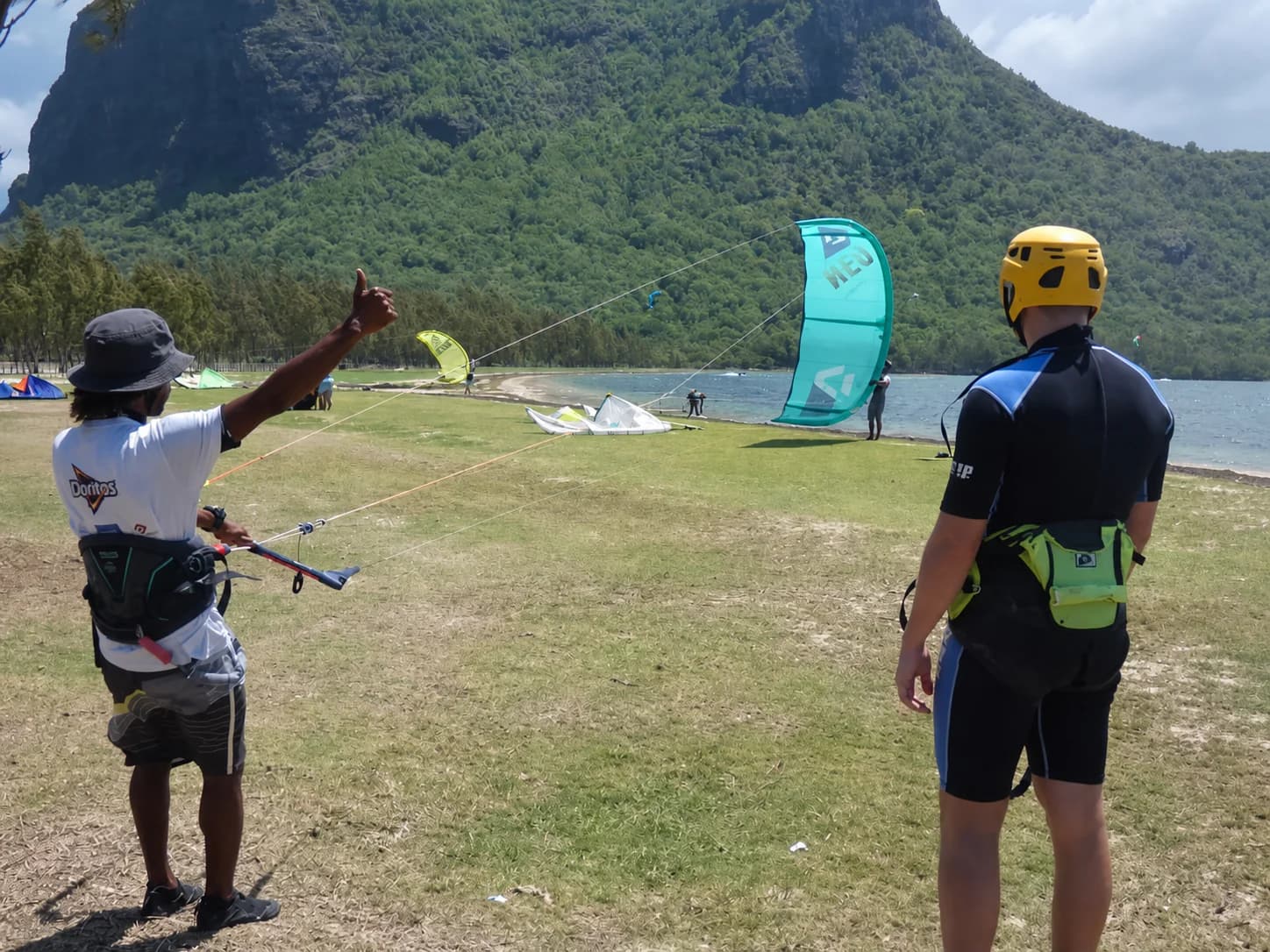 Semi-private kitesurf lesson at Le Morne