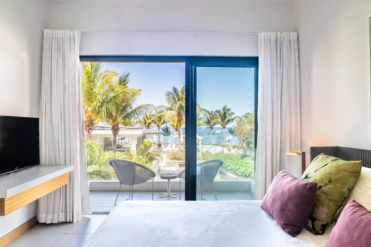 Cover photograph for Luxury Seafront Appartment by Sealodge Mauritius.