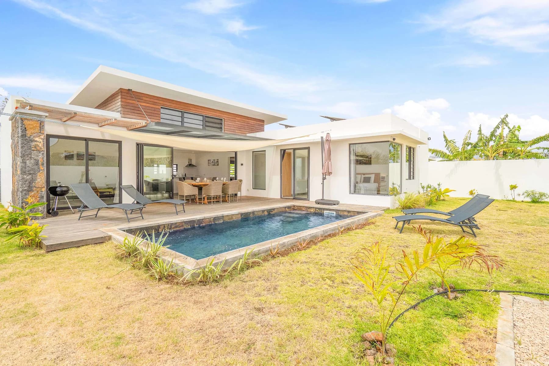 Cover photograph for Villa Colibri - Peace & Sun by Sealodge Mauritius.