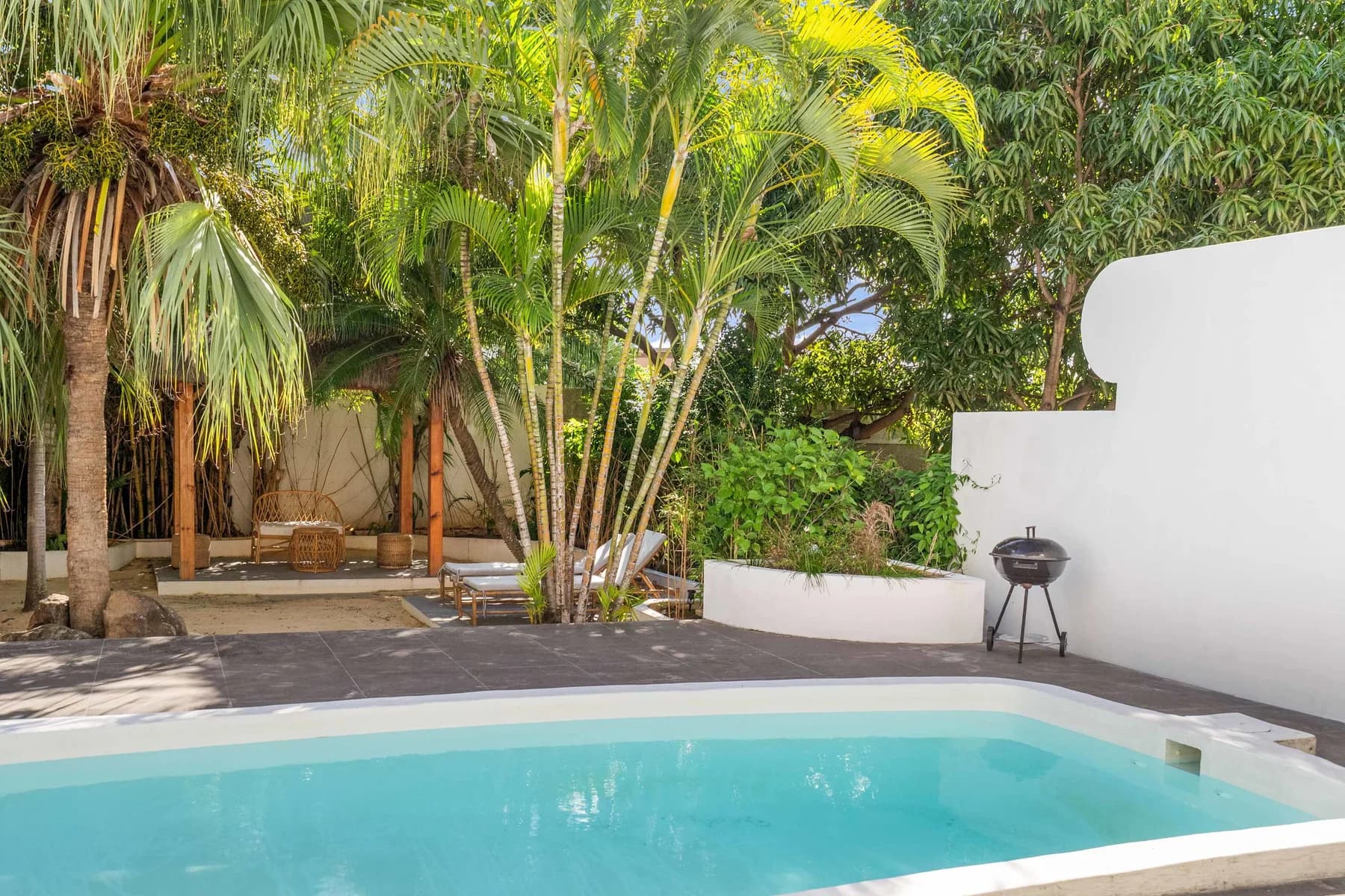 Cover photograph for Villa Mahana - Tropical Retreat & Private Pool.