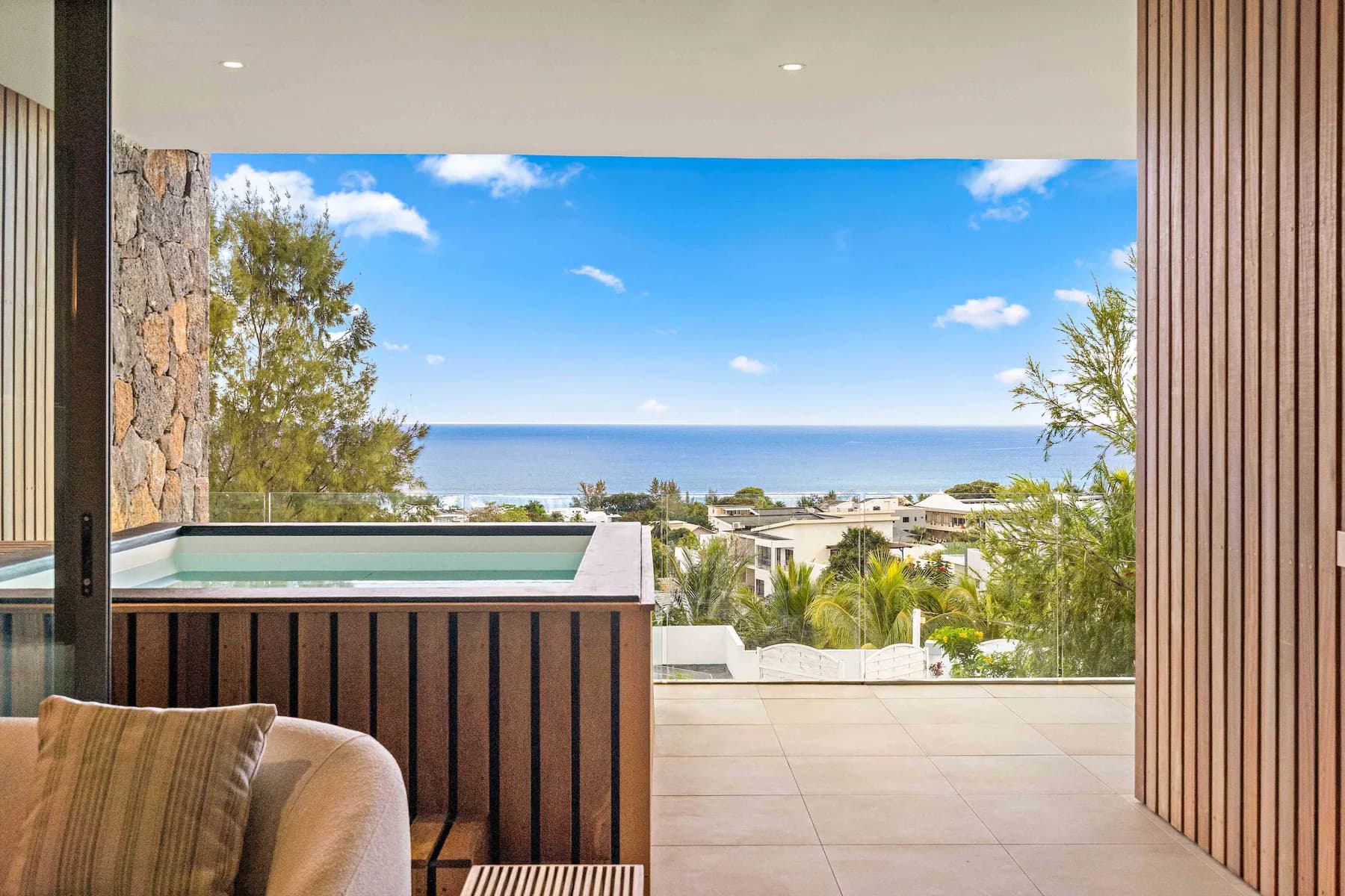 Cover photograph for Aukai Palm - Luxury Plunge Pool Suite & Ocean View.